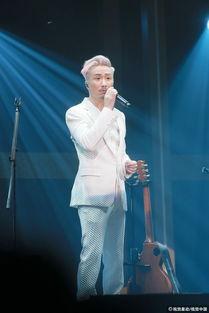 郑中基娱乐,音乐喜剧双栖艺人，演绎多彩人生